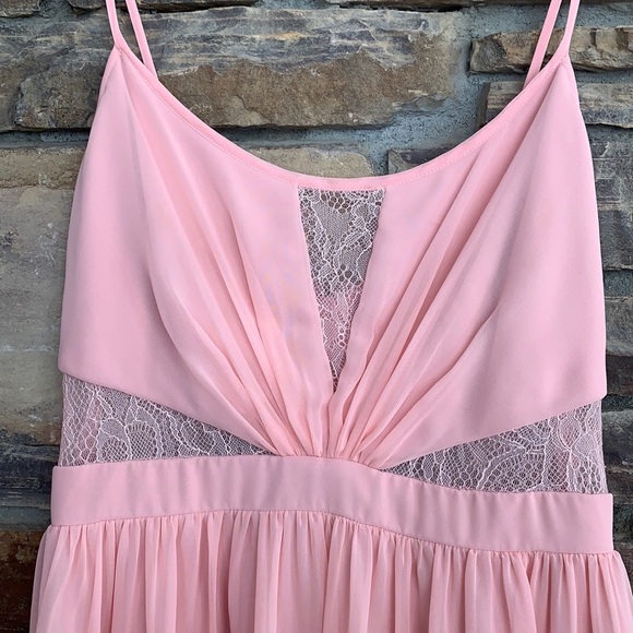 Hailey Logan by Adrianna Papell pink spaghetti strap dress. Size 3/4 - Picture 2 of 9